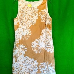 Evan Picone sleeveless beige and white print shift dress